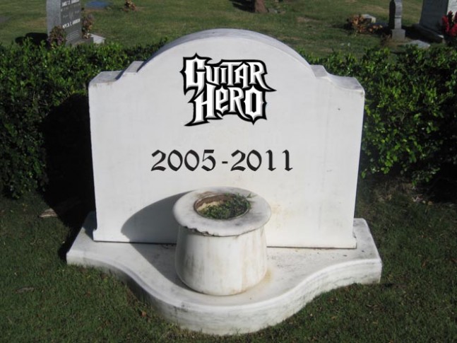 Tumba-de-Guitar-Hero