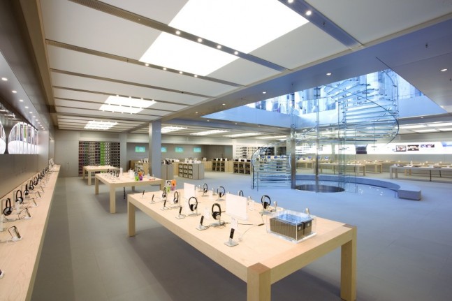 Apple_Store_5thAvenue_img2