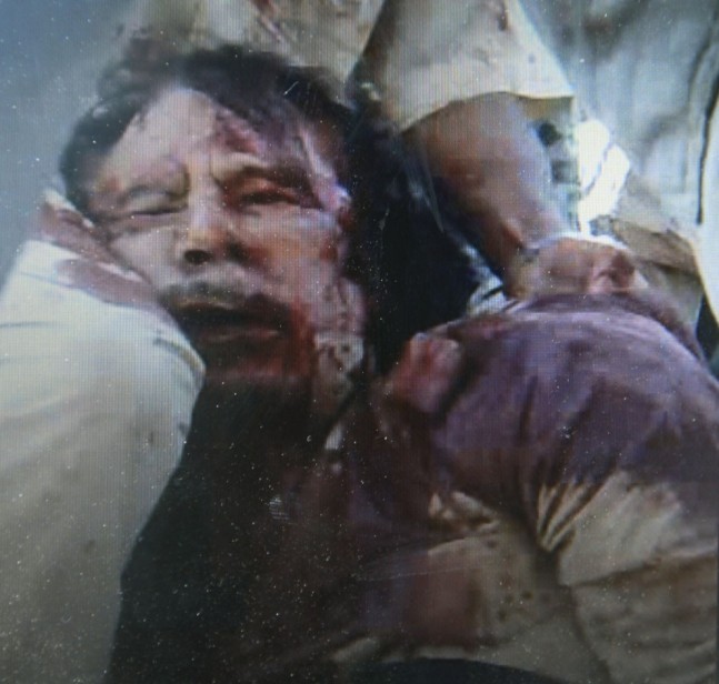 176865-frame-grab-of-a-man-purported-to-be-libyan-leader-muammar-gaddafi