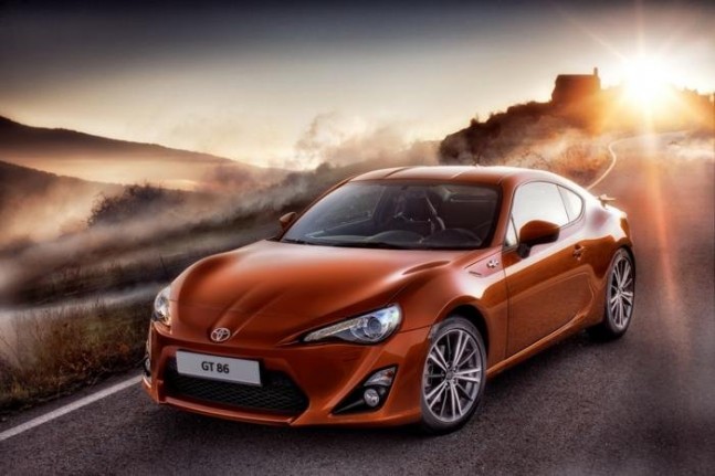 Toyota_GT86_5_700x467