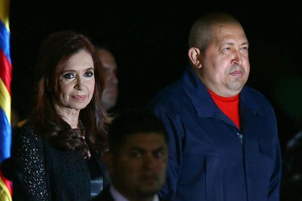 venezuela-cumbre-celac-argentina-chavez-recibe-a-fernandez-la-primera-en-llegar-a-caracas-para-cumbre-celac$599x0