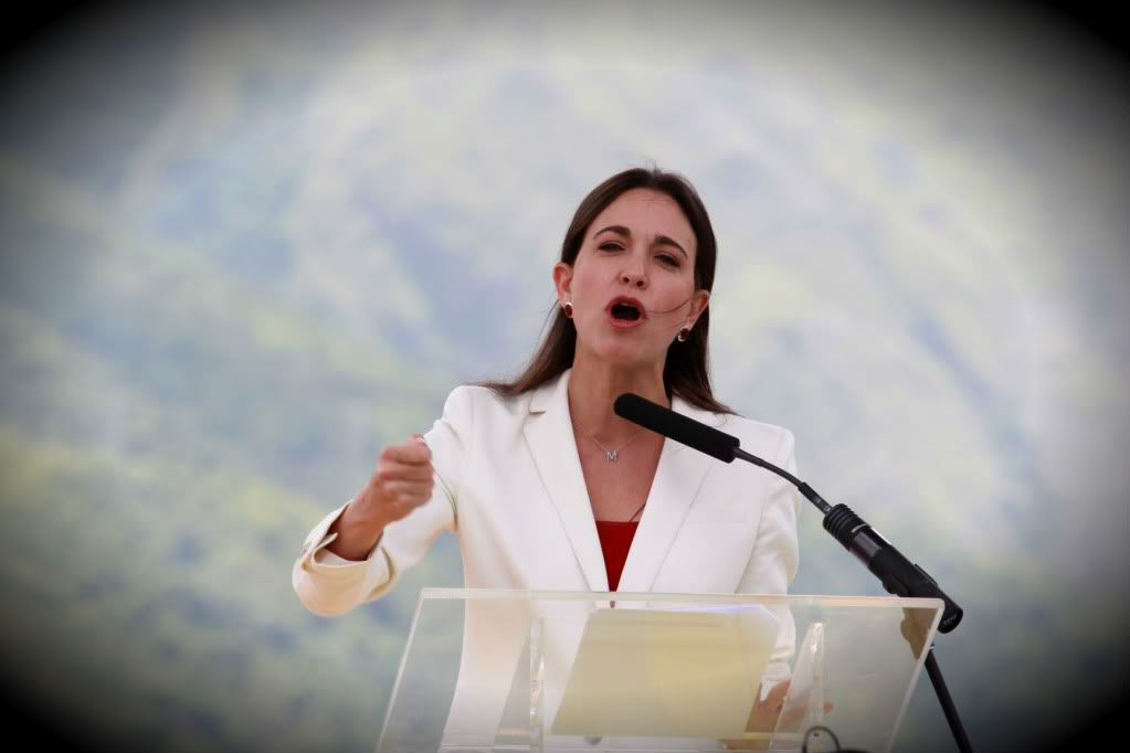 Maria Corina desvela al régimen de Chávez y pide al mundo estar muy atentos al 7-O