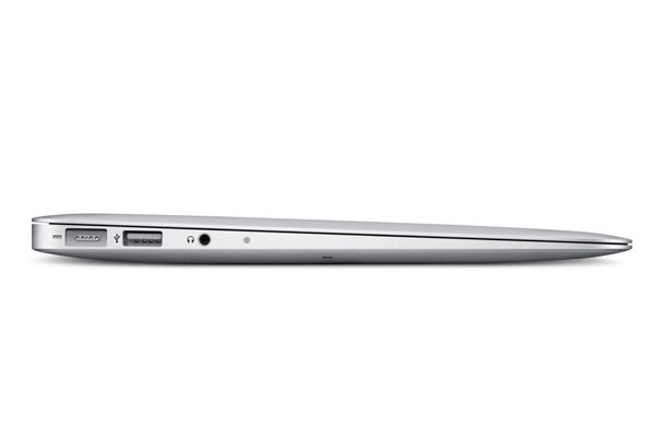apple_116inch_macbook_air14ghz_64_gb_710257_g3