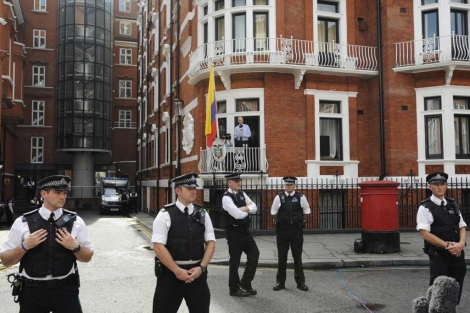assange_embajada_ElMUndo