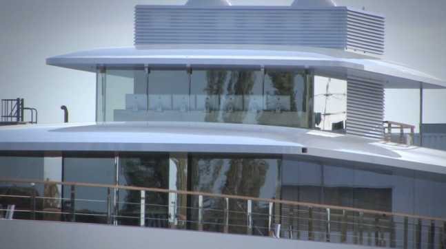 steve-jobs-venus-yacht-1