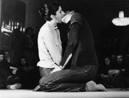 20071117015933-besos.marina-abramovic