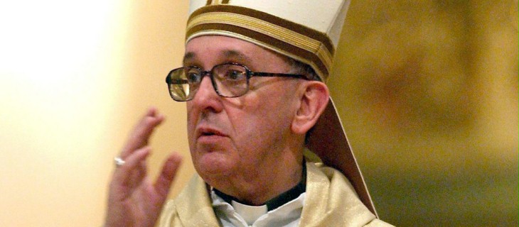 Cardenal jesuita argentino Jorge Mario Bergoglio es el nuevo Papa