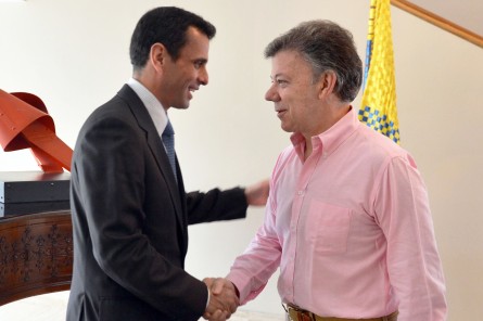 Capriles-reunión-con-Santos-445x296