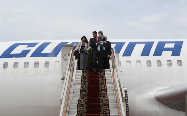Maduro-llega-a-Moscu-en-Cubana