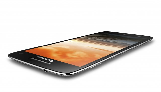 S960_Hero_Flat_Angle (2)