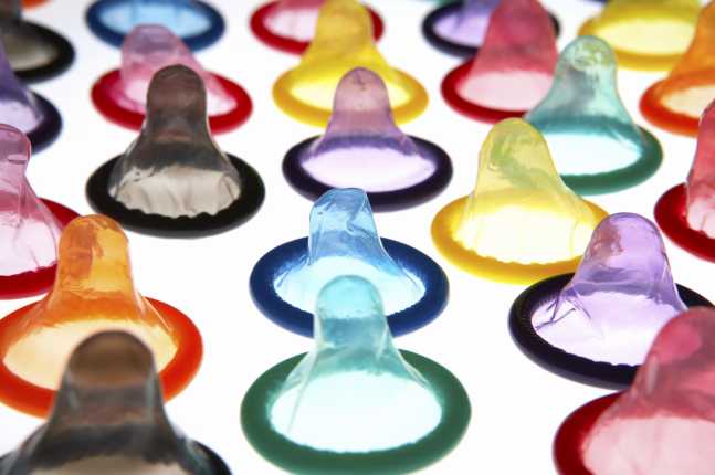 condones