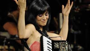 julieta venegas