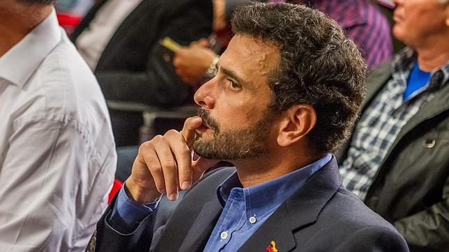 capriles-look--644x362