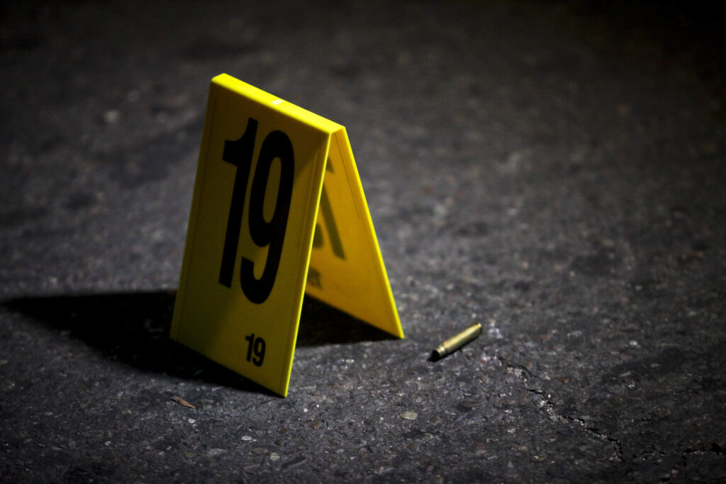 2 muertos y más de 15 heridos en tiroteo en fiesta juvenil en Florida