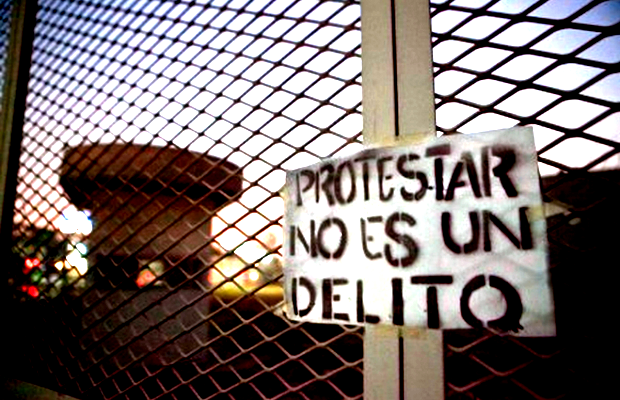 PROTESTA