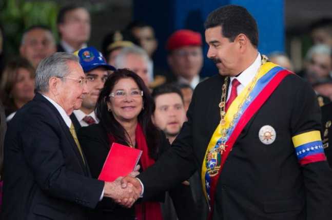 Nicolás Maduro y Raúl Castro