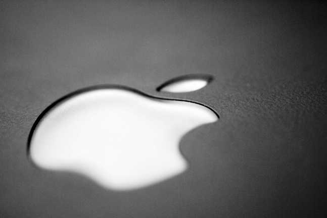 Apple (1)
