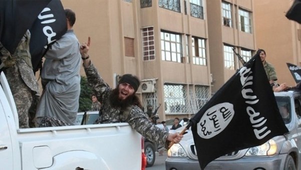 Yihadistas decretan toque de queda en Mosul tras sufrir ataques nocturnos