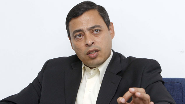 Venezuela solicita a Interpol entrega de Rafael Isea
