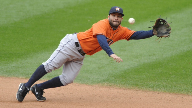 Altuve llegó a 39 dobles y sólo lo supera Miguel Cabrera