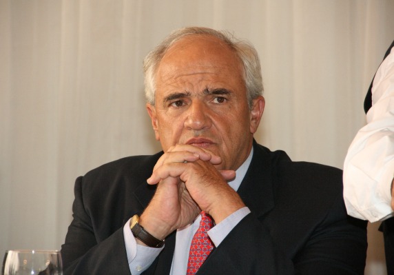 Samper viaja a Caracas para asumir secretaría de la Unasur