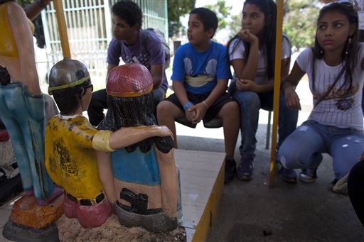 VENEZUELA-SANTOS MALANDROS Y SANTERIA