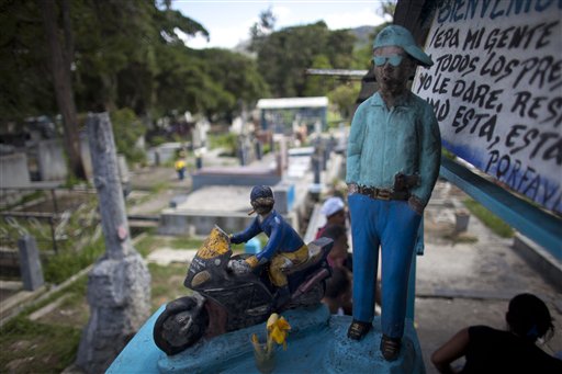 VENEZUELA-SANTOS MALANDROS Y SANTERIA