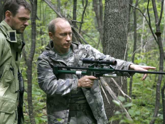 in-2008-putin-went-on-a-tiger-hunt-in-the-russian-far-east-as-part-of-a-scientific-expedition