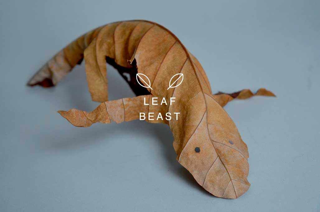 Increíbles esculturas de animales hechas con hojas secas (Fotos)