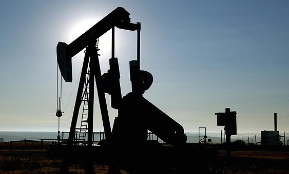 Venezuela mantendrá producción petrolera en 2015