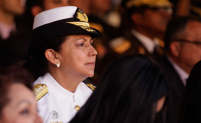 Historia de los  Ministros de Relaciones Mentirosas por Eduardo Semtei