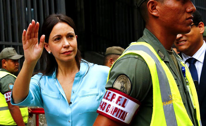 María Corina Machado y sus carceleros por Carlos Alberto Montaner