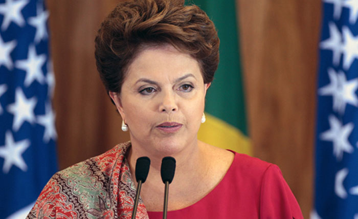 Rousseff afirma que quienes cometieron delitos en Petrobras “pagarán por eso”