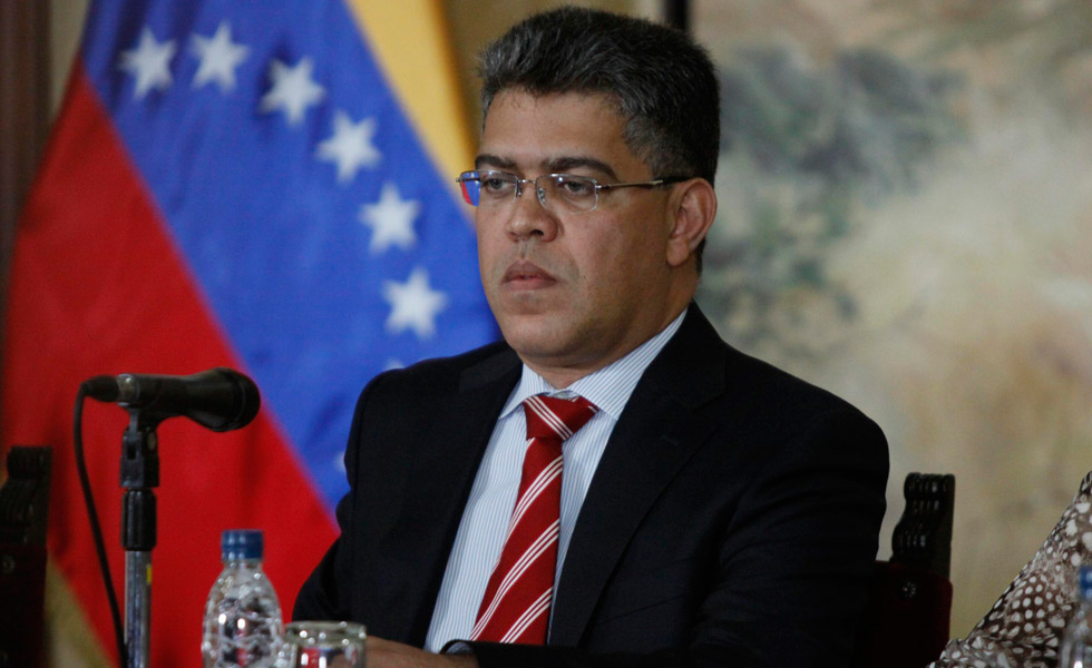 Jaua culpó a “banqueros prófugos en EEUU” de la escasez en el país