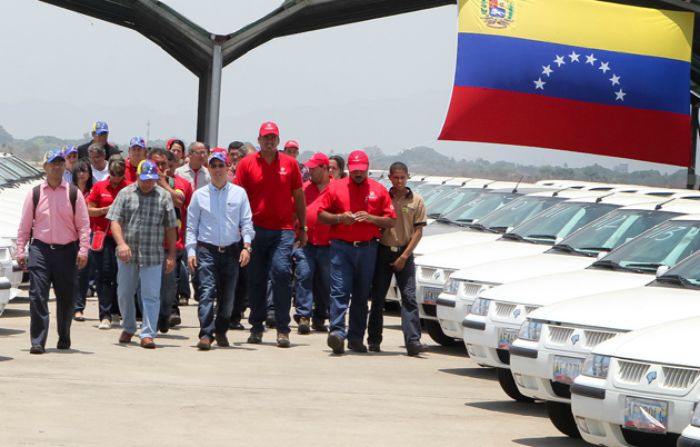 Gobierno amenaza con despedir a mil trabajadores de la planta Chery