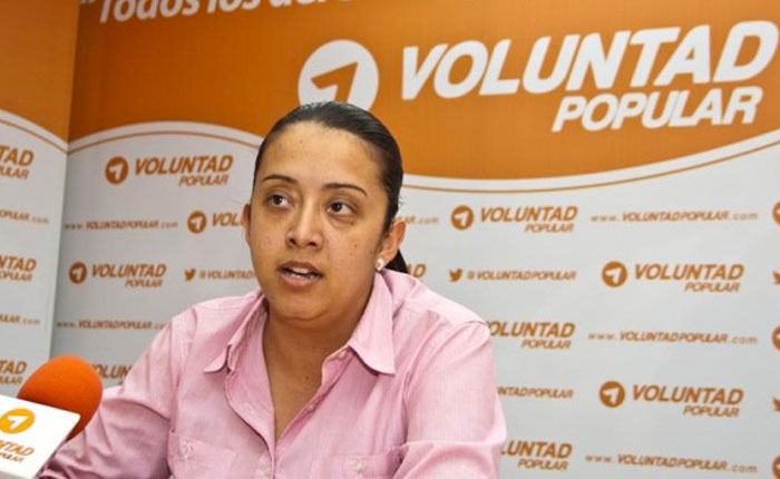 Gaby Arellano: Gobierno busca “aislar al Táchira”