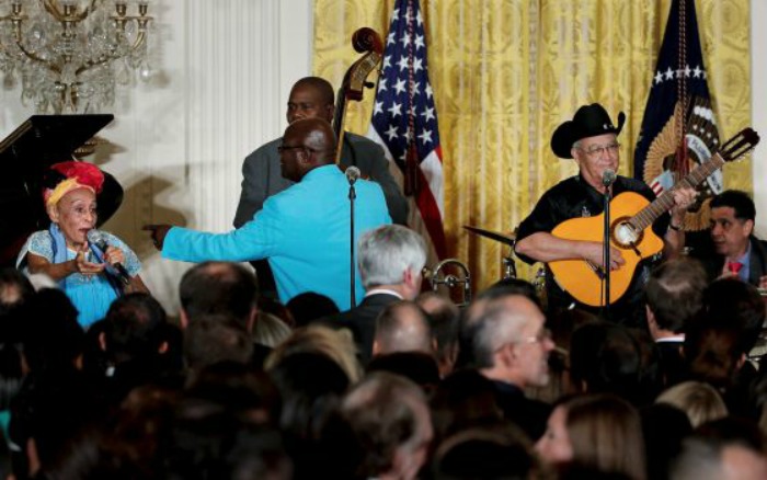 El son cubano llega a Washington