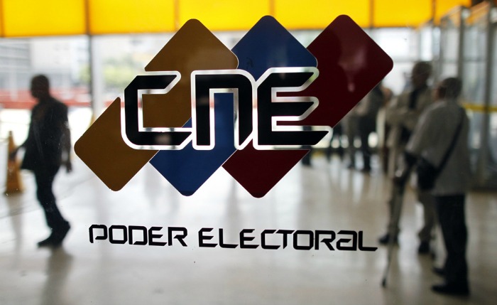 Periodista de Sucre fue agredida por funcionarios del Plan República