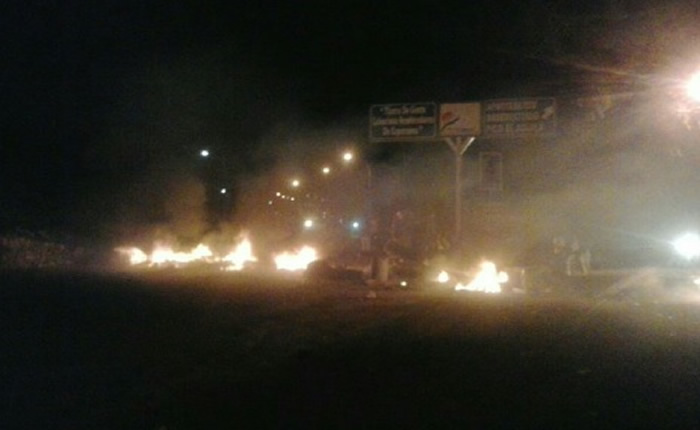 Reportaron protestas y saqueos en Mérida