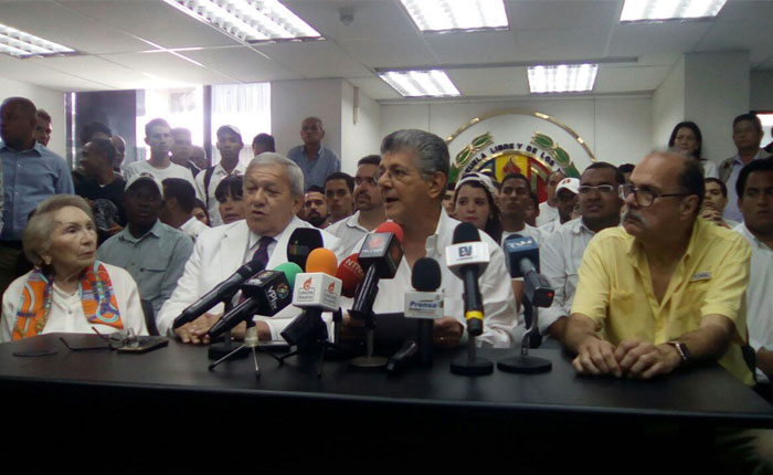 234 mil personas validaron por Acción Democrática en todo el país