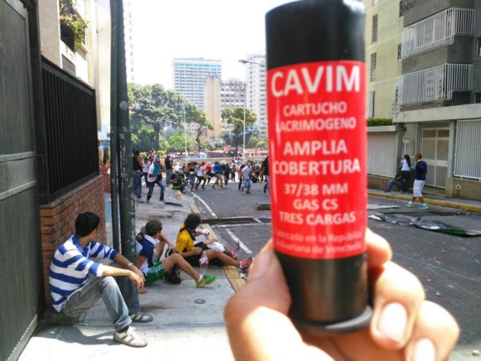 Bomba-lacrimógena-Cavim