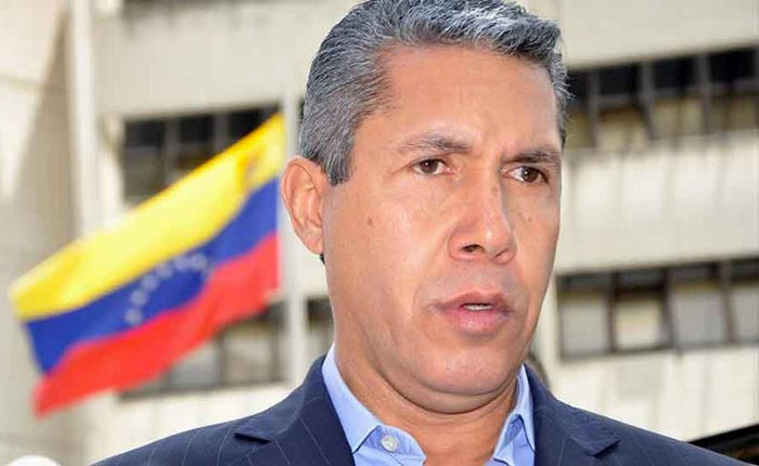 Henri Falcón solicitó a la Fiscal General dar celeridad a las investigaciones