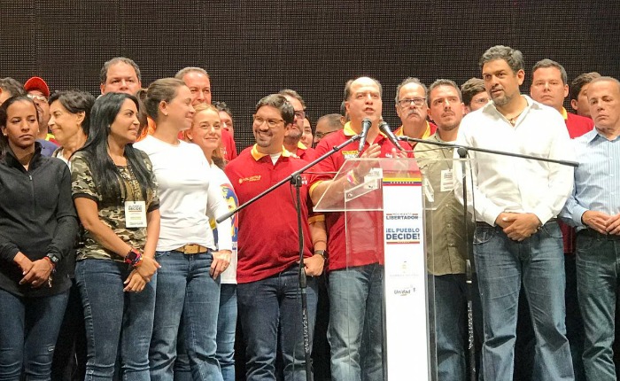 Borges: Matemáticamente, Maduro está revocado