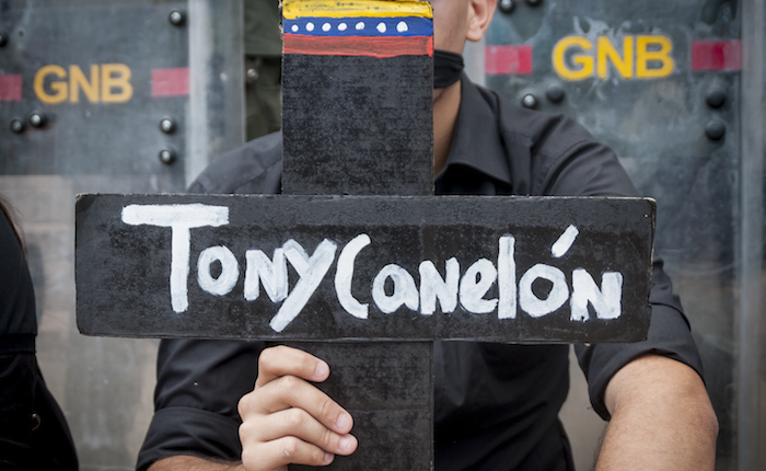 Protestas 2017 | Tony Canelón, la víctima que relató su propia tortura