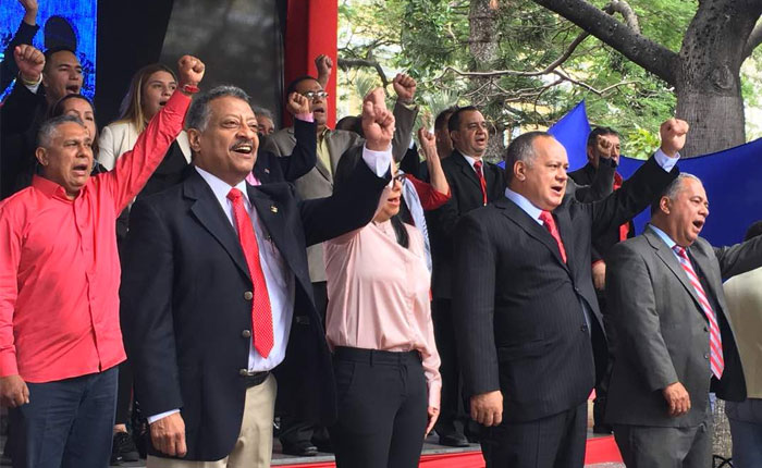 La Constituyente cumple un año sin cumplir nada