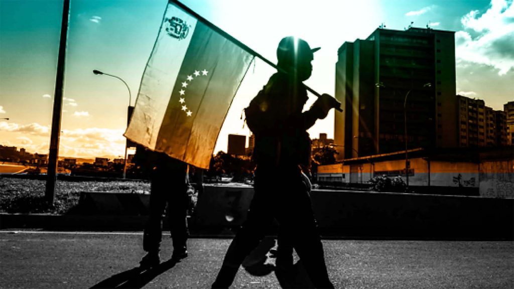 Ruptura o colaboracionismo, por Víctor Maldonado C.
