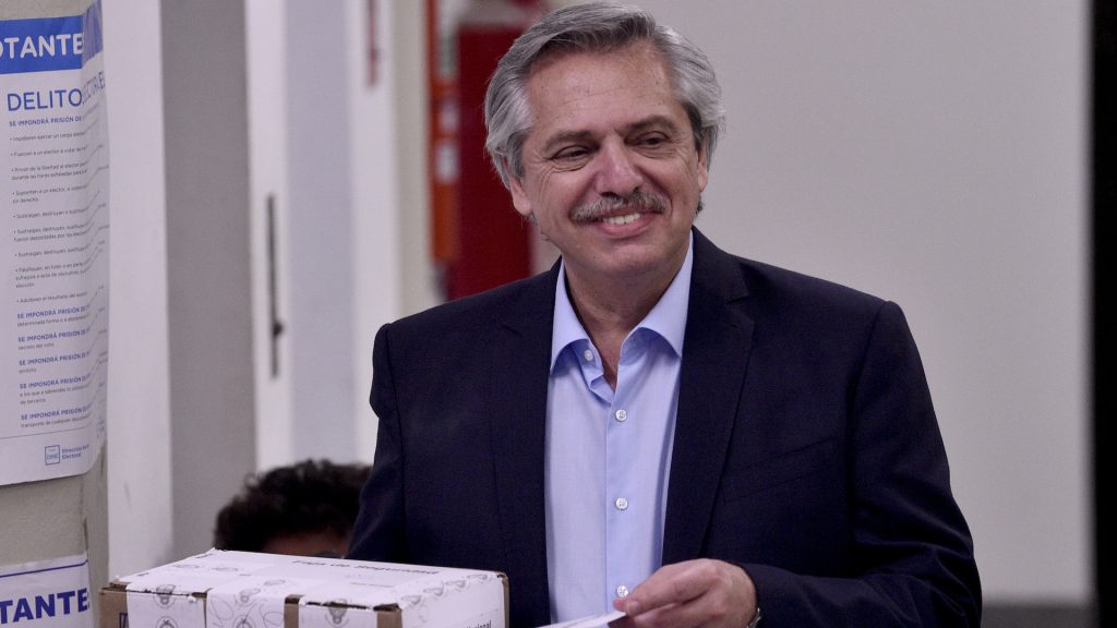 Alberto Fernández