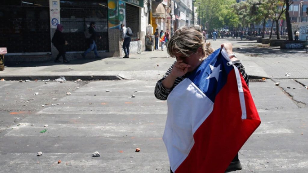 Asciende a 18 la cifra de muertos durante protestas en Chile