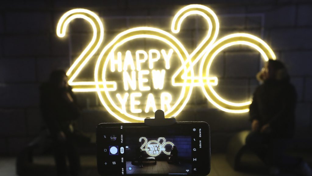 El mundo celebra la llegada de 2020