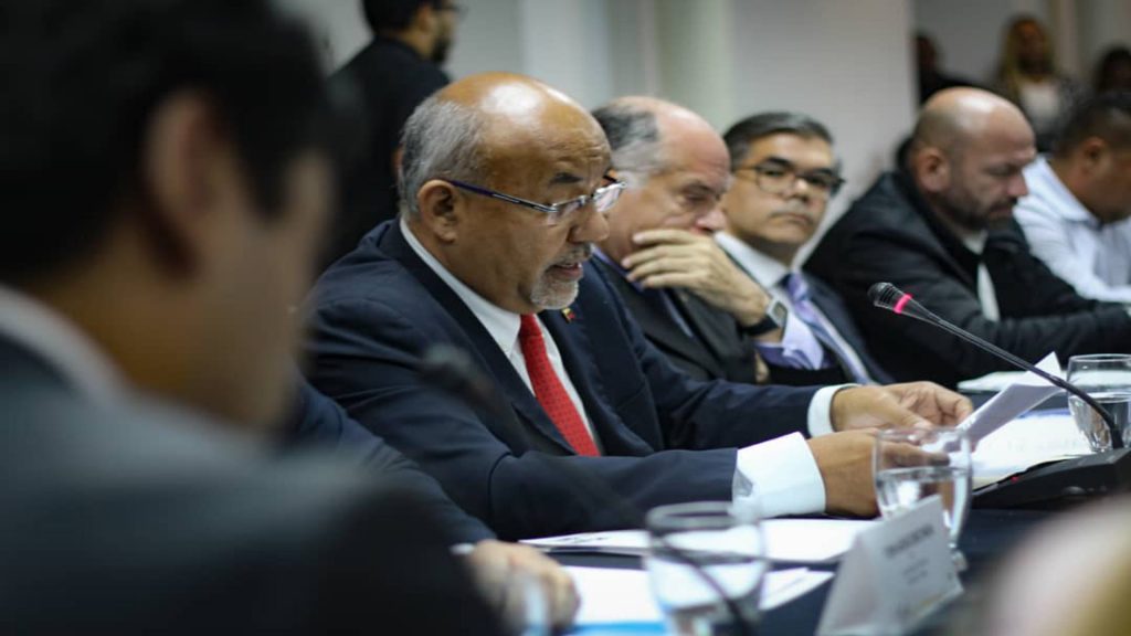 En su primera fase Plan País requiere mejorar 579 mil viviendas por deficiencias en paredes y techos en sectores populares